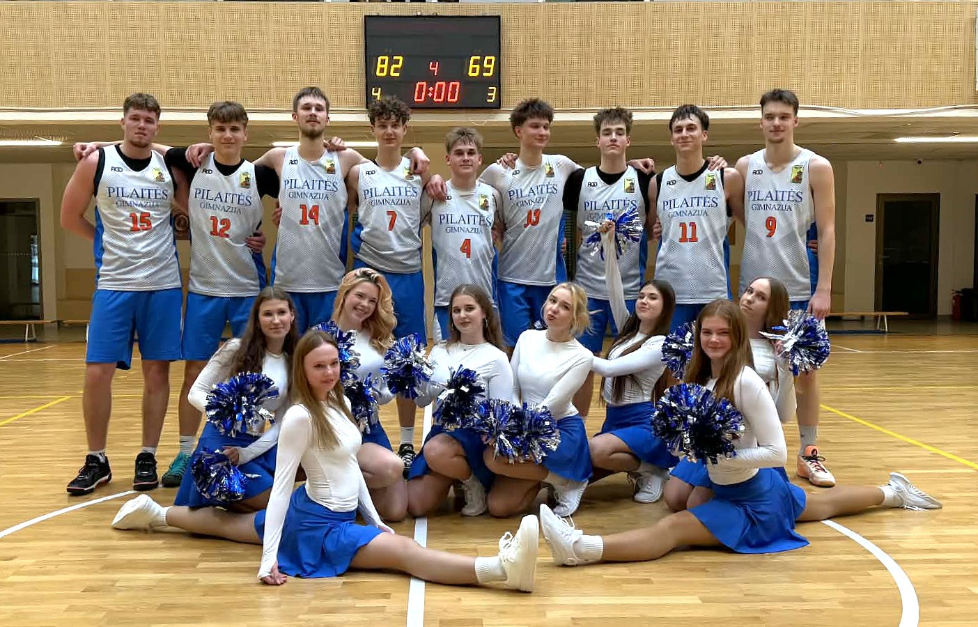 Gimnazijos krepšinio rinktinės kovos dėl aukso